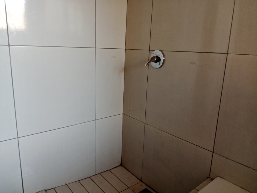 2 Bedroom Property for Sale in Kenilworth Gauteng