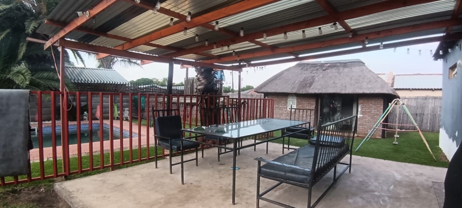 3 Bedroom Property for Sale in Brakpan Central Gauteng