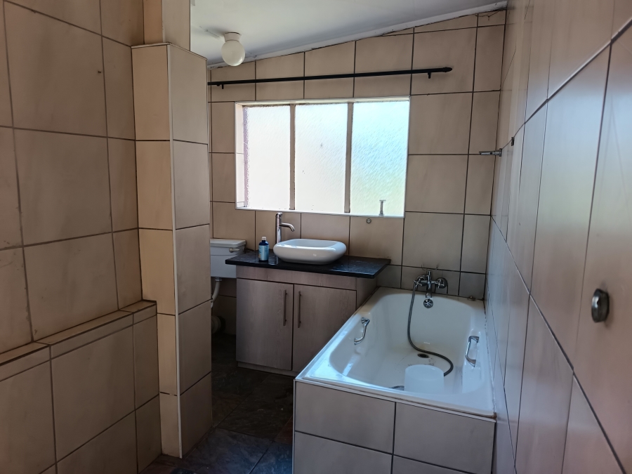 3 Bedroom Property for Sale in Brakpan Central Gauteng