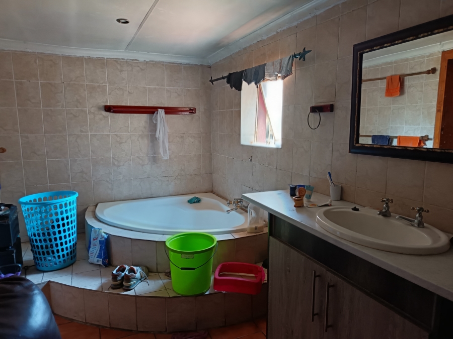 3 Bedroom Property for Sale in Brakpan Central Gauteng