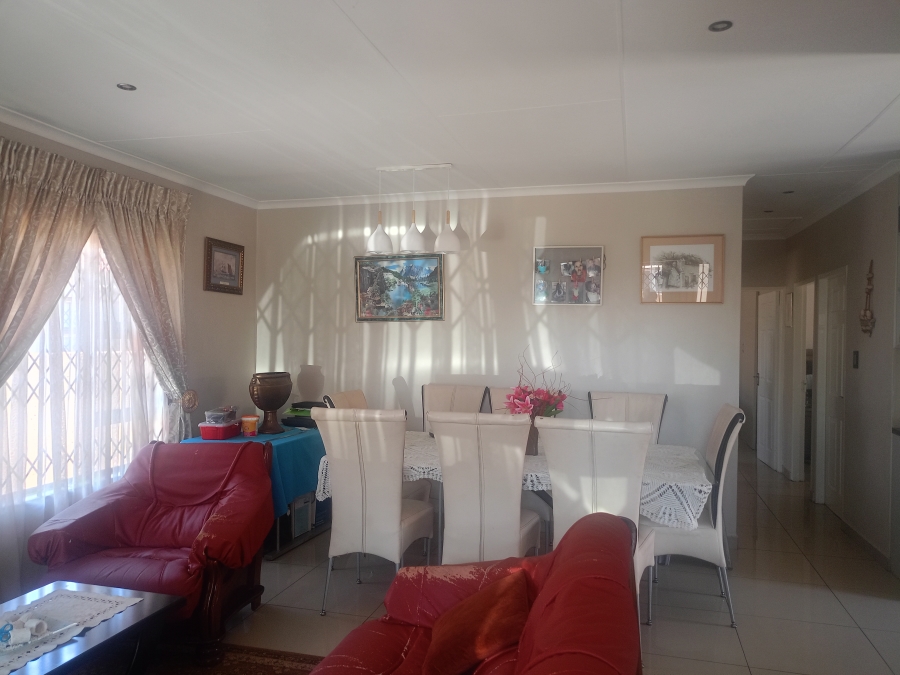 3 Bedroom Property for Sale in Vanderbijlpark CE 7 Gauteng
