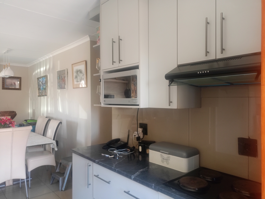3 Bedroom Property for Sale in Vanderbijlpark CE 7 Gauteng
