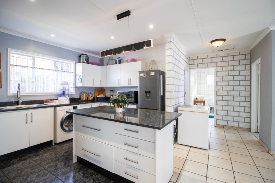 3 Bedroom Property for Sale in Risana Gauteng