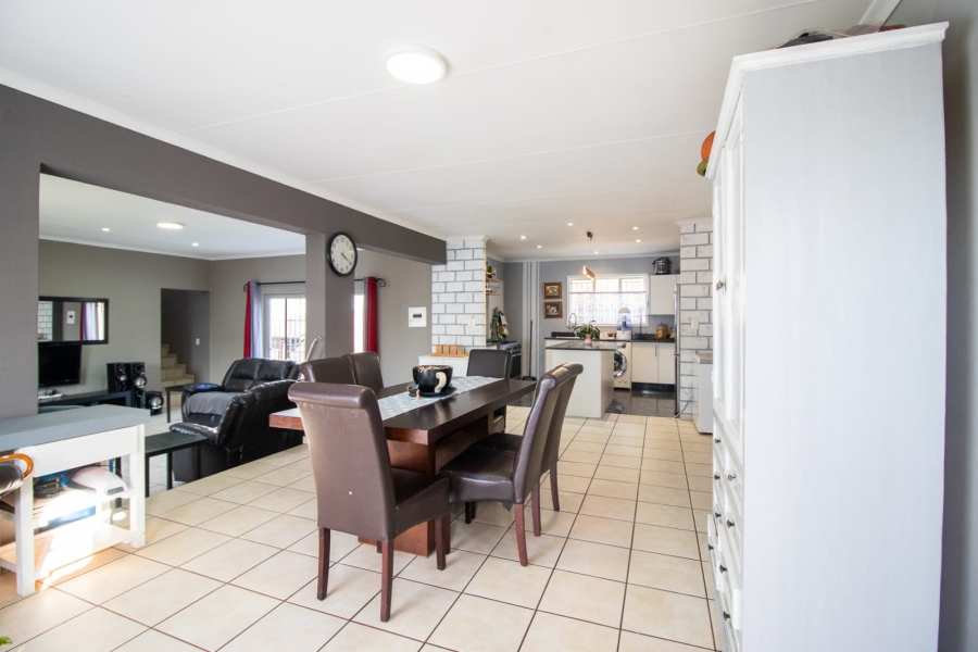 3 Bedroom Property for Sale in Risana Gauteng