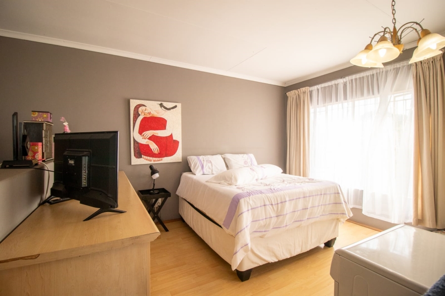 3 Bedroom Property for Sale in Risana Gauteng