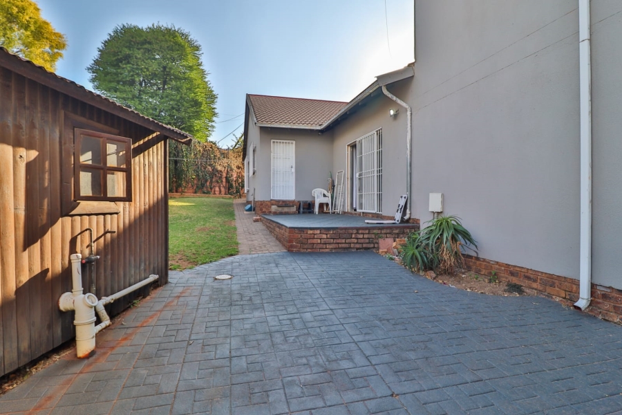 3 Bedroom Property for Sale in Risana Gauteng