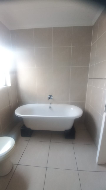 2 Bedroom Property for Sale in Modderfontein Gauteng