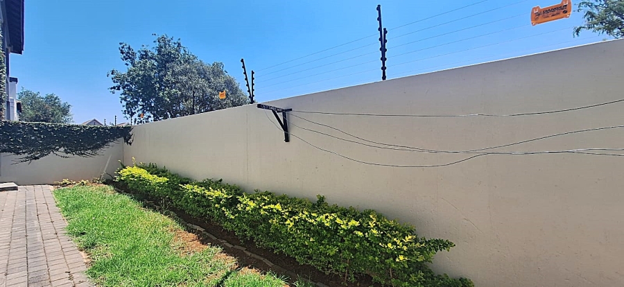 3 Bedroom Property for Sale in Boardwalk Gauteng