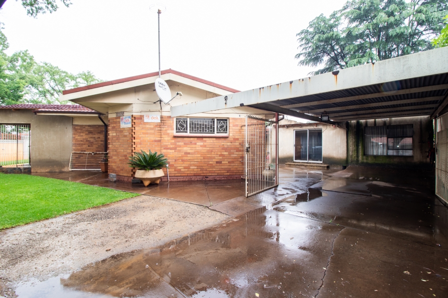 3 Bedroom Property for Sale in Vanderbijlpark CW 1 Gauteng