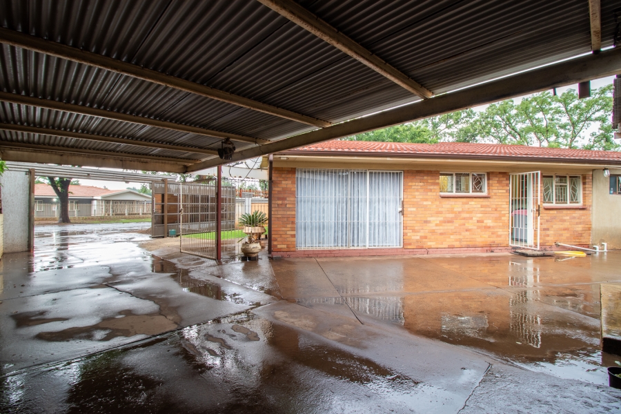 3 Bedroom Property for Sale in Vanderbijlpark CW 1 Gauteng