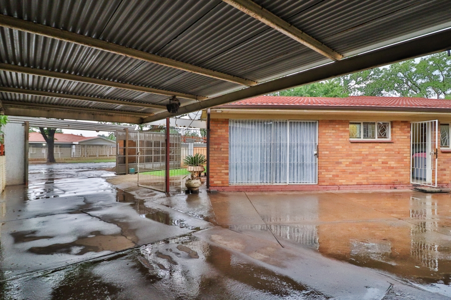 3 Bedroom Property for Sale in Vanderbijlpark CW 1 Gauteng