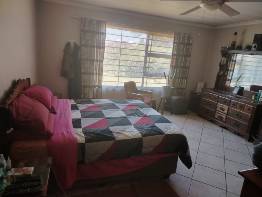 5 Bedroom Property for Sale in Withok Estate Gauteng