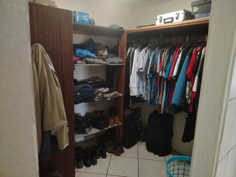 5 Bedroom Property for Sale in Withok Estate Gauteng