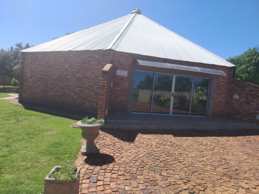 5 Bedroom Property for Sale in Withok Estate Gauteng