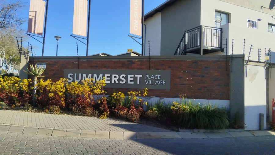 3 Bedroom Property for Sale in Noordwyk Gauteng