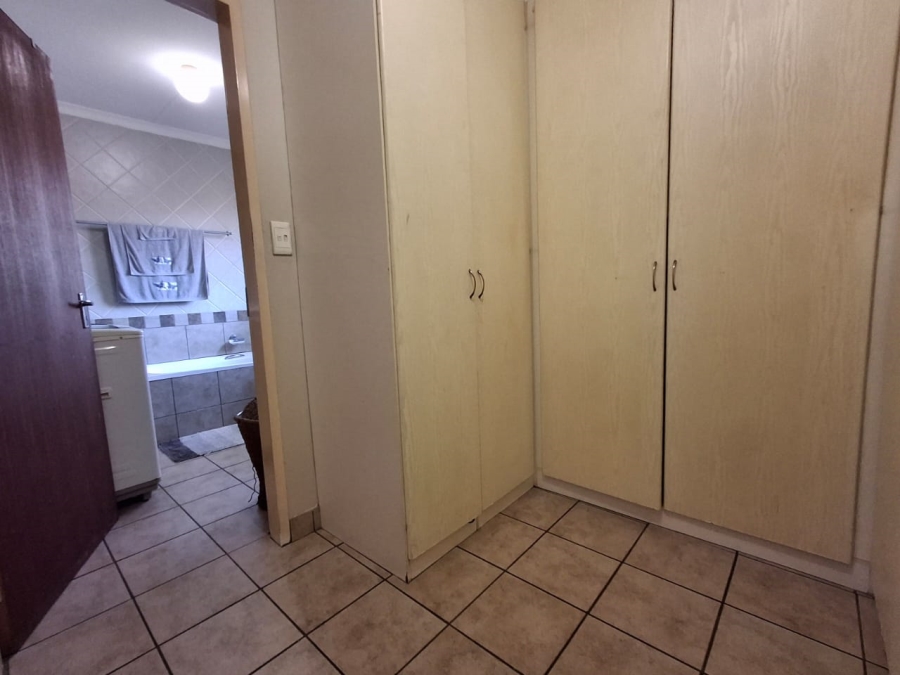 3 Bedroom Property for Sale in Karenpark Gauteng