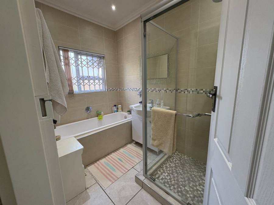 3 Bedroom Property for Sale in Elspark Gauteng