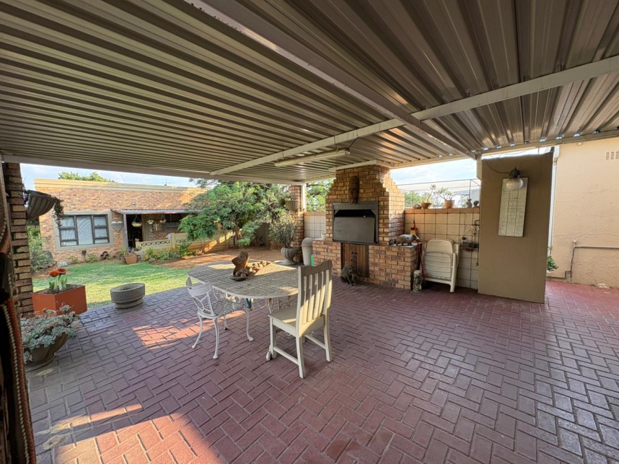 3 Bedroom Property for Sale in Elspark Gauteng