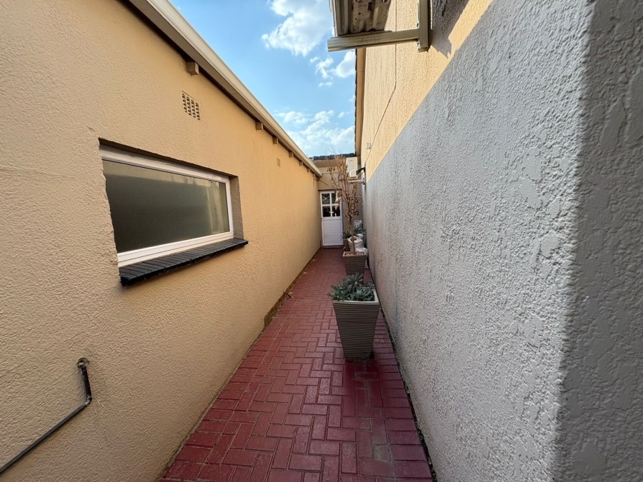 3 Bedroom Property for Sale in Elspark Gauteng