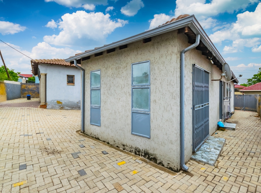 3 Bedroom Property for Sale in Cosmo City Gauteng