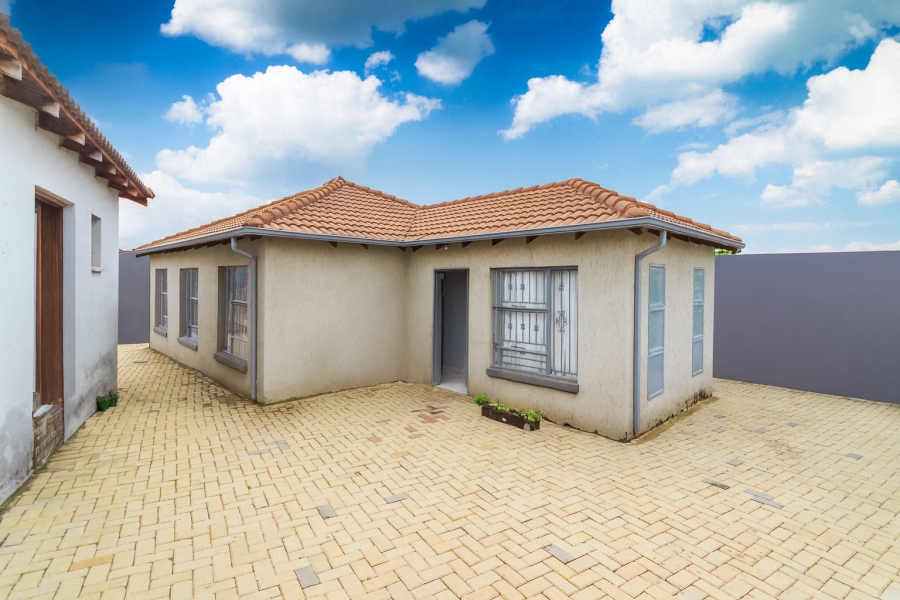 3 Bedroom Property for Sale in Cosmo City Gauteng