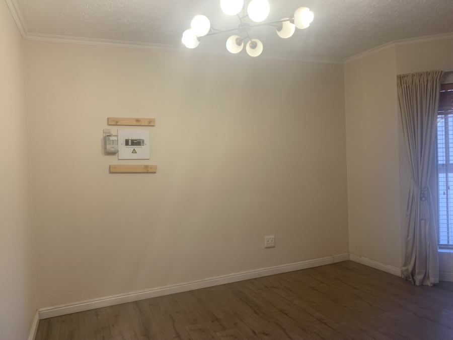 2 Bedroom Property for Sale in Halfway Gardens Gauteng