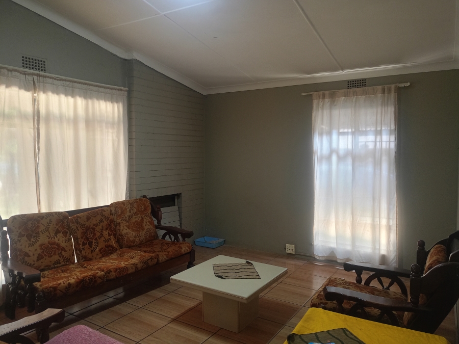 4 Bedroom Property for Sale in Sonland Park Gauteng