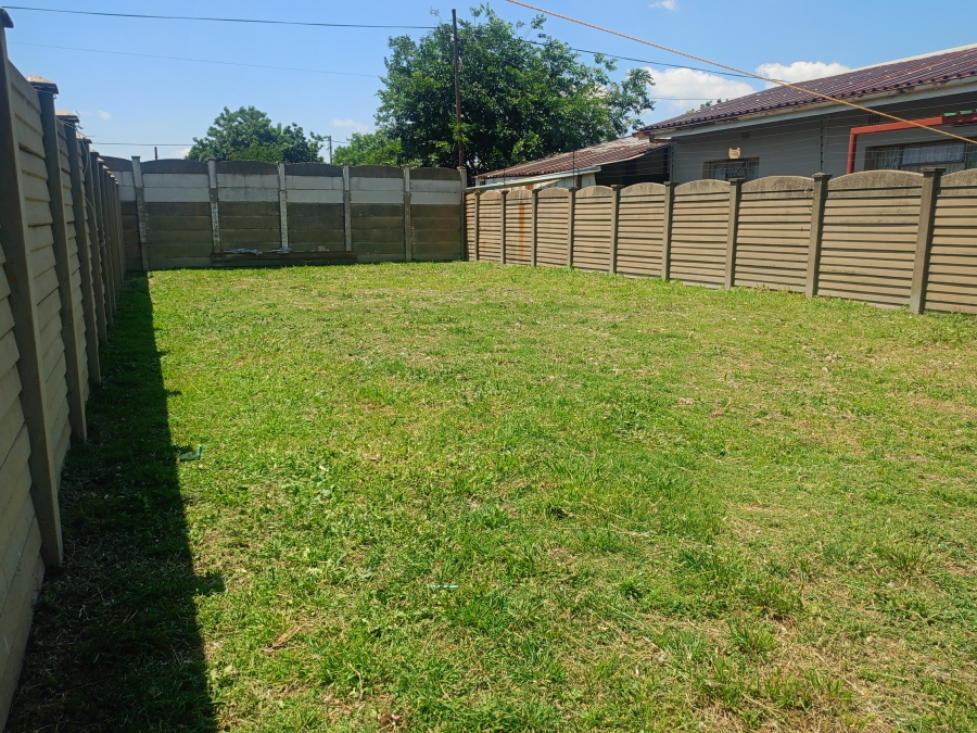 4 Bedroom Property for Sale in Sonland Park Gauteng