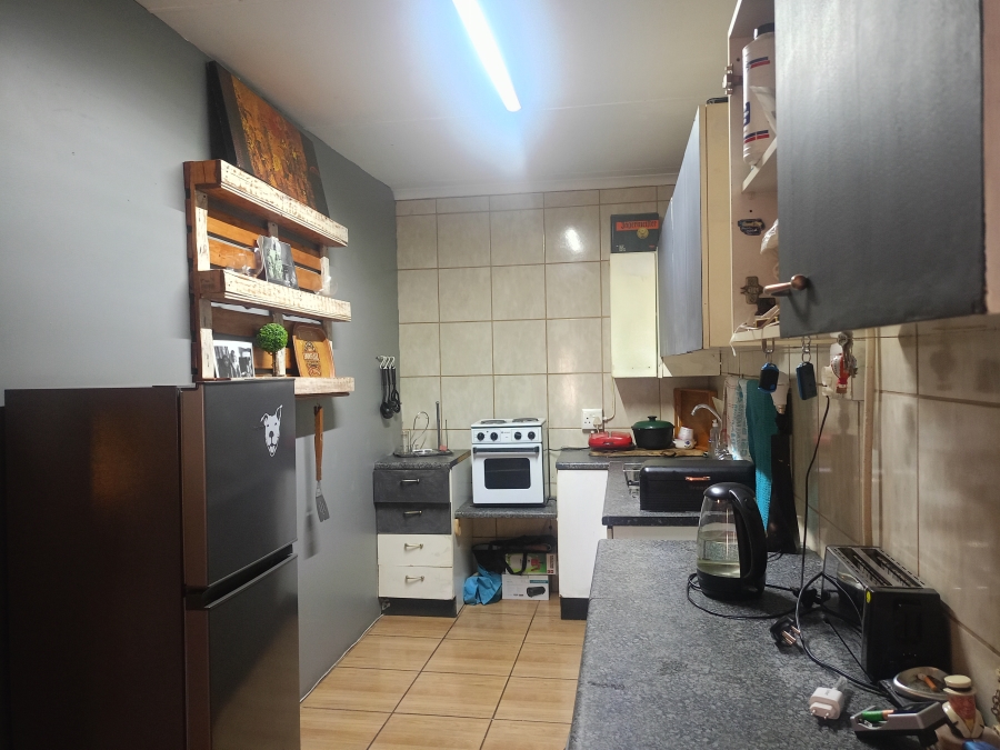 4 Bedroom Property for Sale in Sonland Park Gauteng