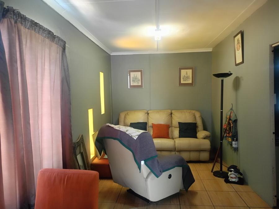 4 Bedroom Property for Sale in Sonland Park Gauteng