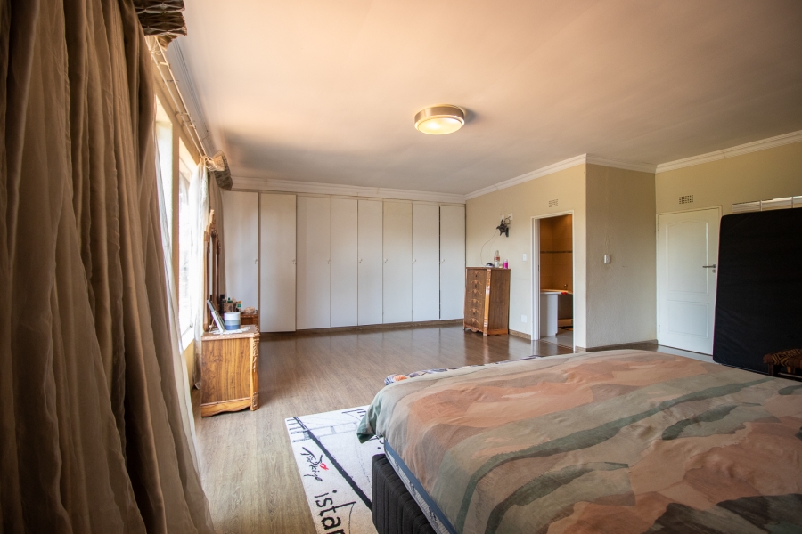 4 Bedroom Property for Sale in Eikenhof Gauteng