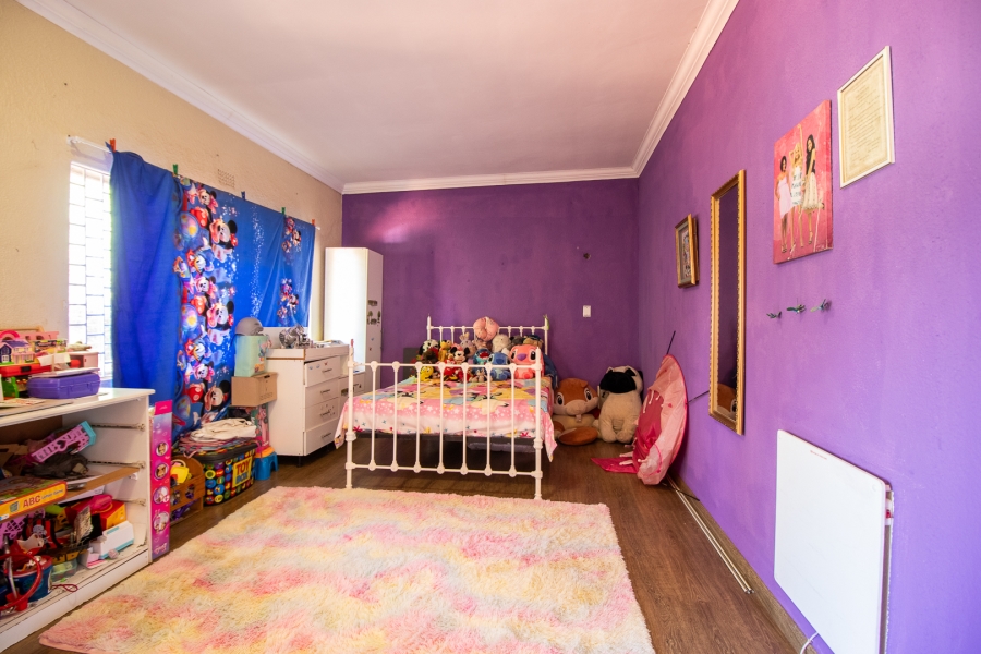 4 Bedroom Property for Sale in Eikenhof Gauteng