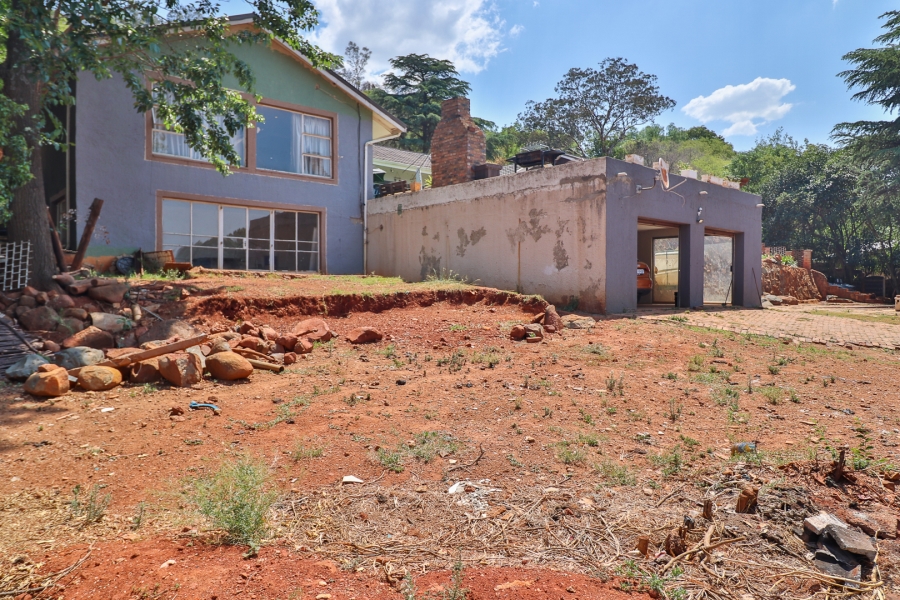 4 Bedroom Property for Sale in Eikenhof Gauteng