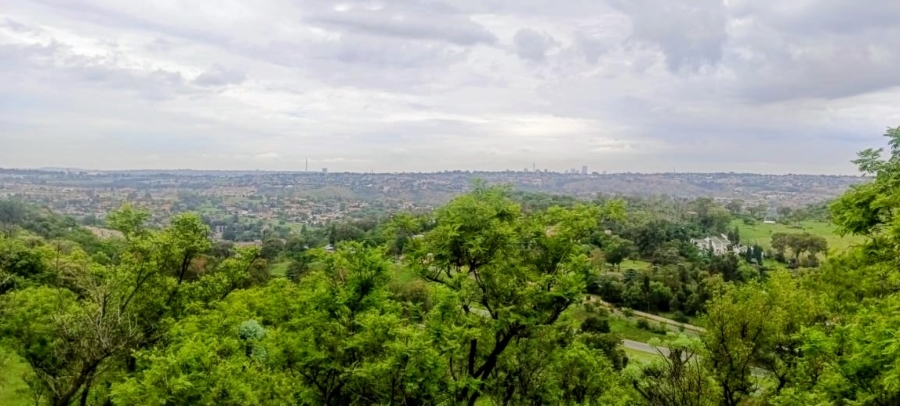 4 Bedroom Property for Sale in Eikenhof Gauteng