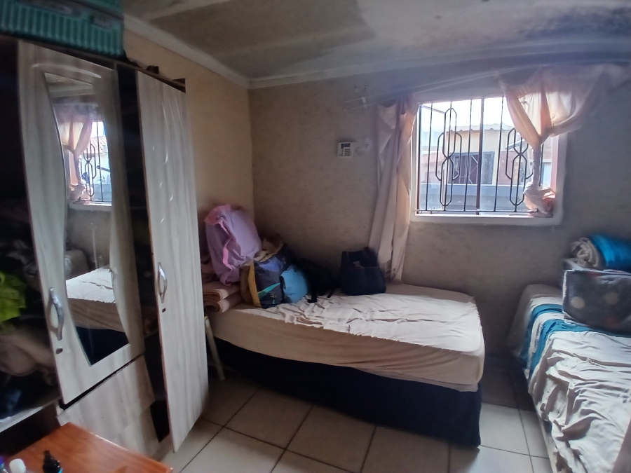 4 Bedroom Property for Sale in Rondebult Gauteng