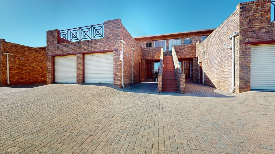 2 Bedroom Property for Sale in Bartlett Gauteng