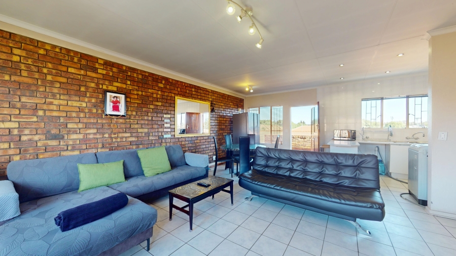 2 Bedroom Property for Sale in Bartlett Gauteng