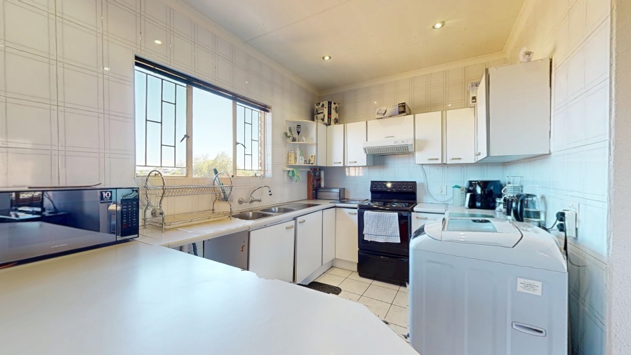 2 Bedroom Property for Sale in Bartlett Gauteng