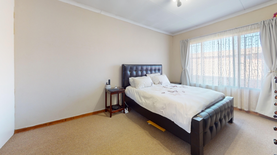 2 Bedroom Property for Sale in Bartlett Gauteng