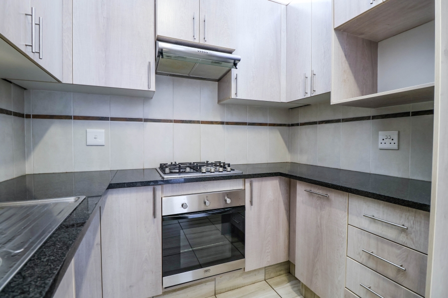 3 Bedroom Property for Sale in Erasmus Park Gauteng