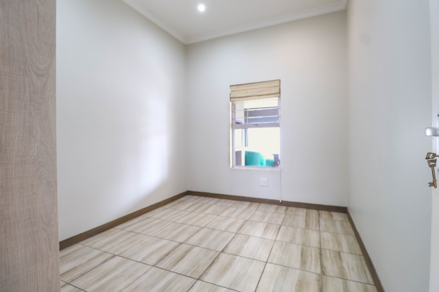 3 Bedroom Property for Sale in Erasmus Park Gauteng