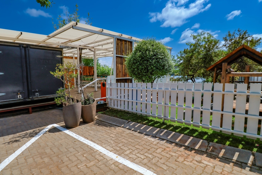 3 Bedroom Property for Sale in Erasmus Park Gauteng