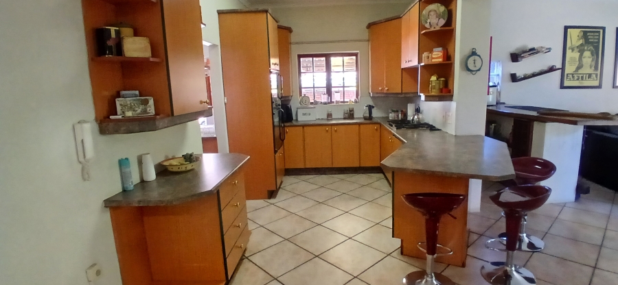 4 Bedroom Property for Sale in New Redruth Gauteng