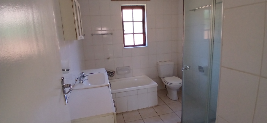 4 Bedroom Property for Sale in New Redruth Gauteng
