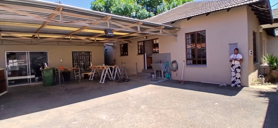 4 Bedroom Property for Sale in New Redruth Gauteng