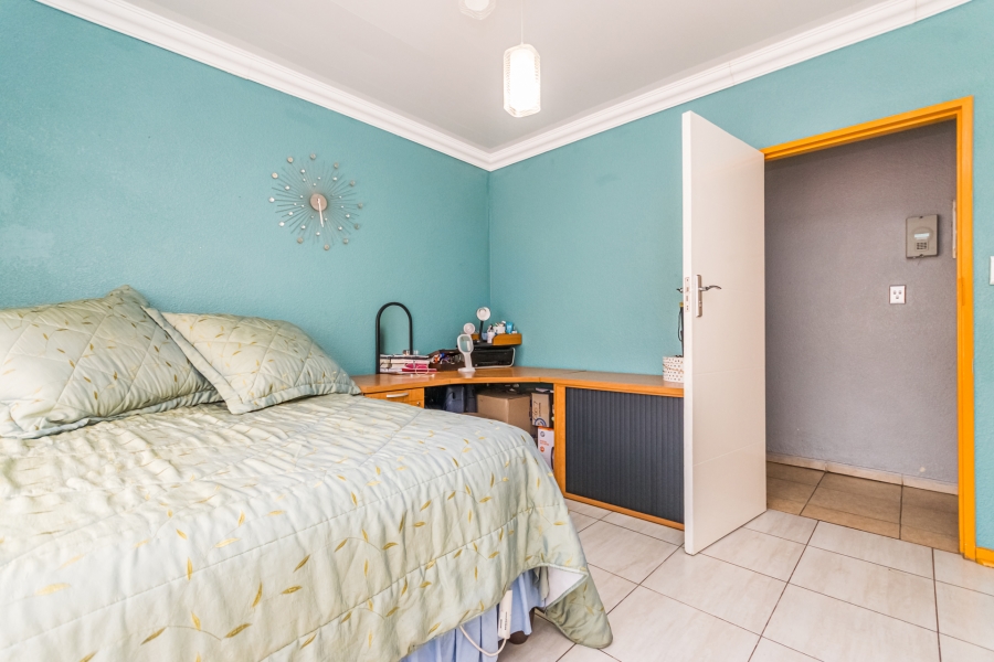 3 Bedroom Property for Sale in Finsbury Gauteng