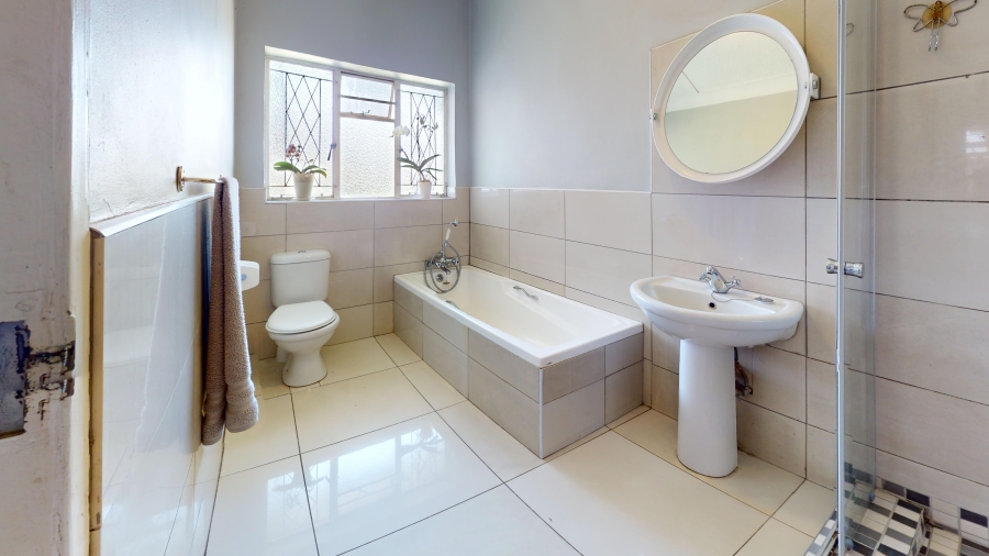 4 Bedroom Property for Sale in Parkdene Gauteng