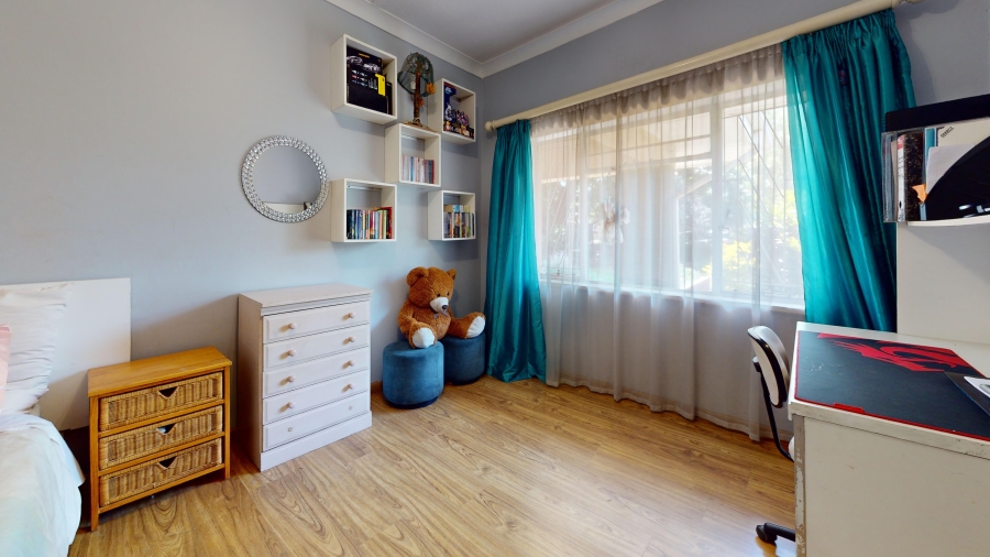 4 Bedroom Property for Sale in Parkdene Gauteng