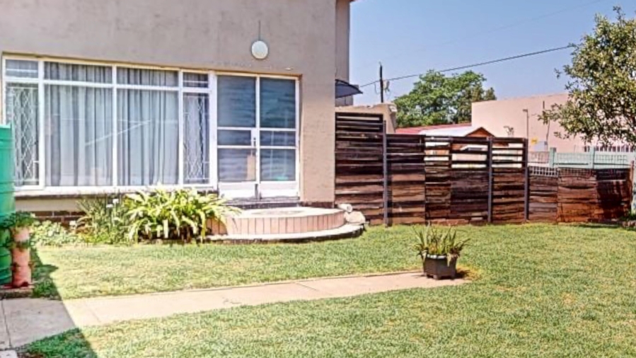 4 Bedroom Property for Sale in Parkdene Gauteng