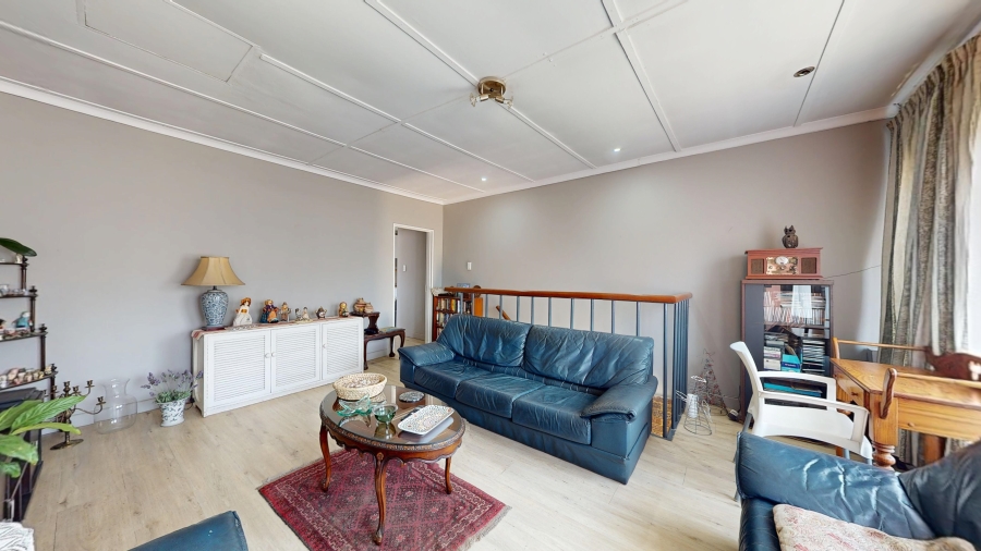 4 Bedroom Property for Sale in Parkdene Gauteng